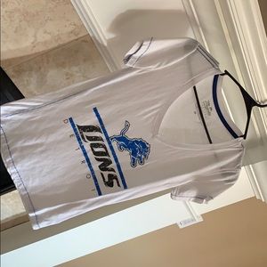 Detroit lions t-shirt